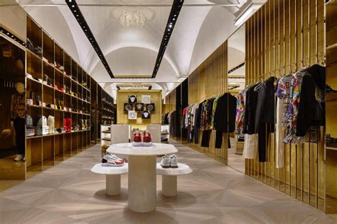 Versace clothing stores